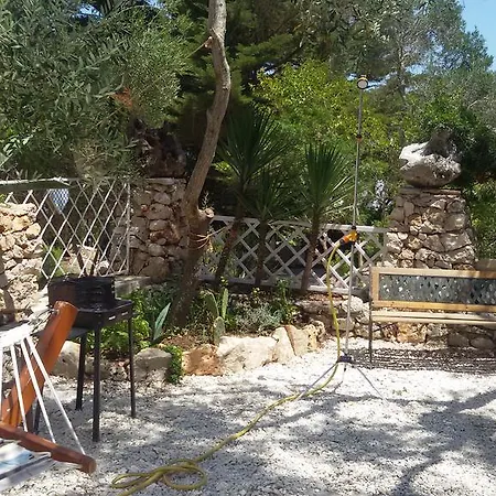 Limonaia In Salento Marittima